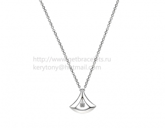 Replica Bvlgari Divas' Dream White Gold Openwork Necklace with White Gold Pendant with a Central Diamond