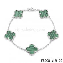 Fake Van Cleef & Arpels Bracelet Blanc Avec 5 Motifs De Couleur Verte